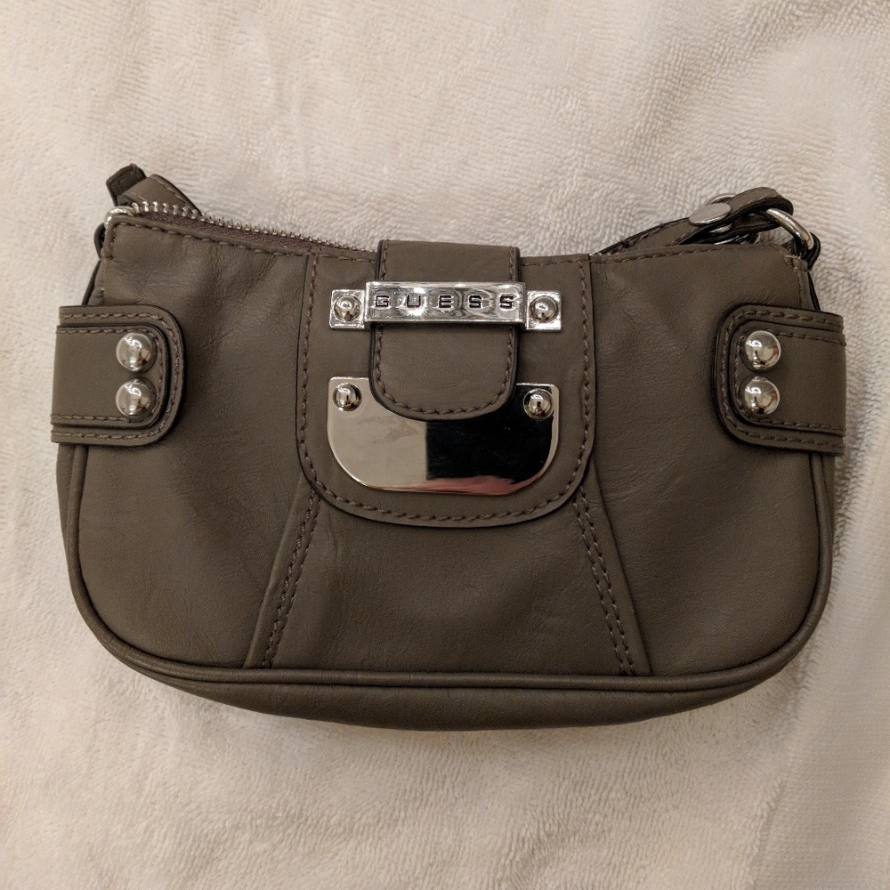 Guess crossbody purse